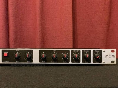 MAM MB33 TB303 CLONE 1U RACK SYNTH MODULE FIVE G VER ANALOG BASS USED