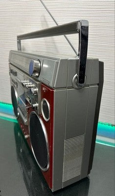 HITACHI TRK-8600RM RED PADISCO FM AM RADIO CASSETTE RECORDER WORKING GOOD USED