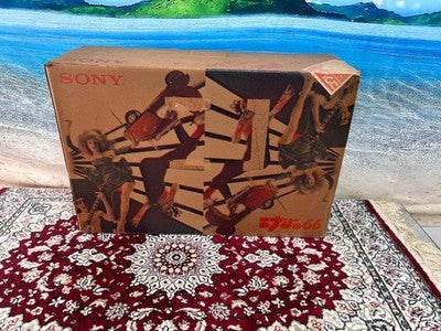 SONY CFS-66 STEREO CASSETTE RECORDER BOOMBOX RETRO JAPAN TESTED W/ ORIGINAL BOX