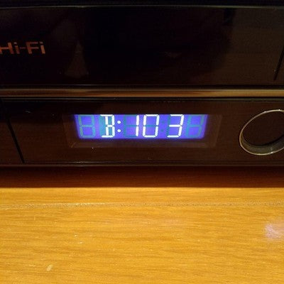 SHARP AQUOS BLU-RAY RECORDER BD-HDV22 WITH VHS FOR PARTS OR NOT WORKING