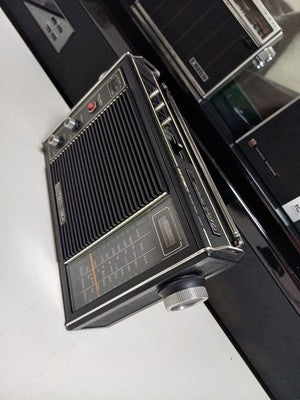 TOSHIBA RP-750FT 3-BAND VINTAGE RADIO JAPAN MADE EXCELLENT+++++