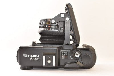 FUJICA GS645 PROFESSIONAL MEDIUM FORMAT CAMERA EBC FUJINON S 75MM F3.4  AS IS