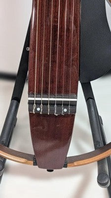 YAMAHA SLG200NW SILENT CLASSICAL GUITAR EXCELLENT CONDITION W/CASE STAND STRINGS