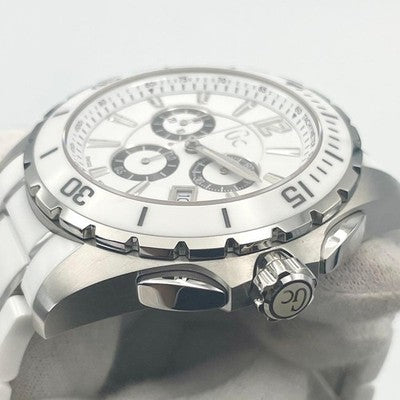 GC GUESSCOLLECTION WHITE CERAMIC CHRONOGRAPH WATCH X76001G1S