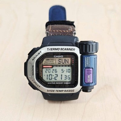 CASIO DPX-300 PRO TREK THERMAL SCANNER DIGITAL WATCH VINTAGE RARE COLLECTIBLE