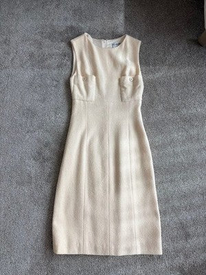 CHANEL IVORY SLEEVELESS DRESS SIZE 38 WOOL SILK CC BUTTON ELEGANT AUTHENTIC