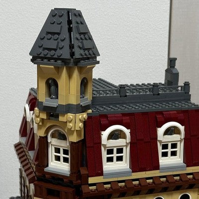 LEGO 10182 CAFE CORNER MODULAR BUILDING CREATOR SET W/ BOX NO MANUAL RARE