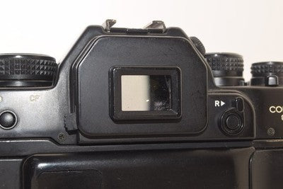 CONTAX RX BODY FILM SLR CAMERA Y/C MOUNT FOR PARTS NOT WORKING