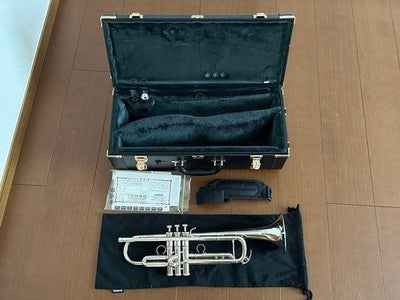 YAMAHA YTR8335RS XENO 2ND GENERATION SILVER TRUMPET WITH CASE BACH 7C MOUTHPIECE