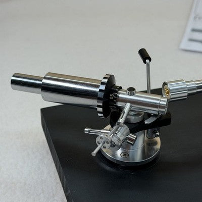 STAX UA-70 ONE POINT TONEARM TURNTABLE WITH BASE - EXCELLENT+++++