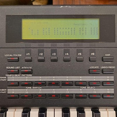 ROLAND XP-80 76-KEY SYNTHESIZER RARE JUNK UNIT PARTS REPAIR ONLY KEYBOARD