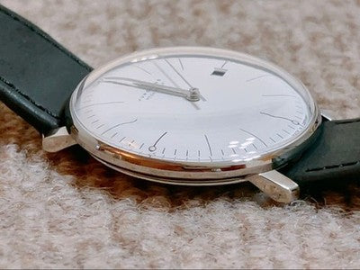 JUNGHANS 059/2020 04 MAX BILL MEN'S WRISTWATCH RADIO SOLAR ROUND FACE GERMANY