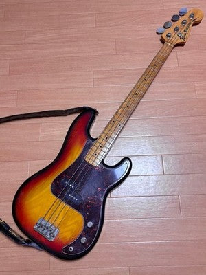 YAMAHA PULSER BASS PB-400 VINTAGE SUNBURST ELECTRIC BASS GUITAR WITH STRAP CASE