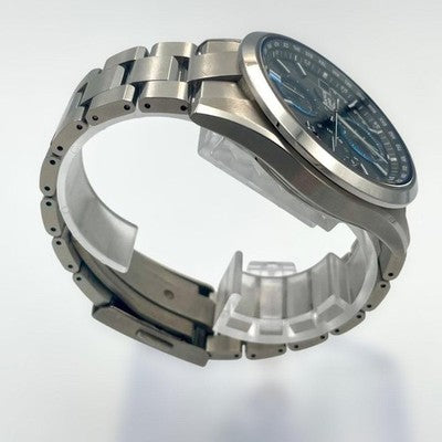 CASIO OCEANUS MANTA OCW-T2600-1AJF RADIO CONTROLLED SOLAR WATCH W/ 2 EXTRA LINKS