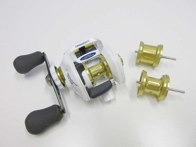 SHIMANO CHINUMATIC 1001 SP WITH SPARE SPOOL REEL FOR BLACK SEA BREAM WHITE AS IS