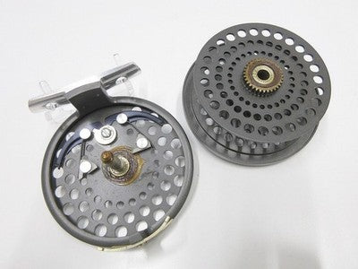 ORVIS CFO4 FLY REEL MADE IN ENGLAND FRESHWATER FISHING BLACK MINT