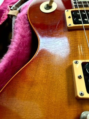 GIBSON LES PAUL CLASSIC 1992 PRE-HISTORIC ELECTRIC GUITAR, NECK REFINISH