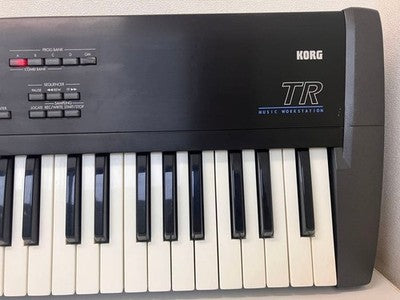 KORG TR76 76KEY WORKSTATION SYNTHESIZER FULLY WORKING USED JAPAN KEYBOARD