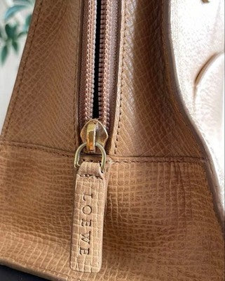 LOEWE HOMENAJE A GAUDI 2002 LIMITED EDITION VINTAGE HANDBAG BEIGE LEATHER