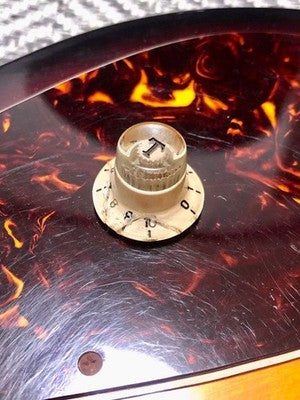 GUYATONE LG-127T MOSRITE STYLE ELECTRIC GUITAR MADE IN JAPAN RED VINTAGE USED