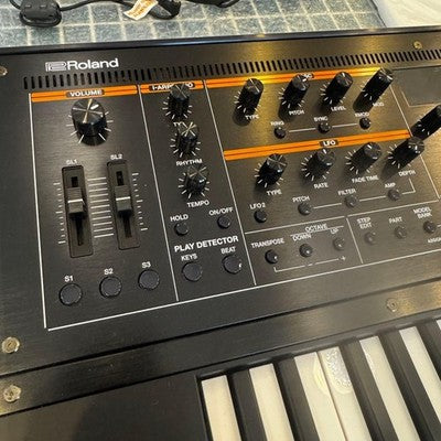 ROLAND JUPITER-XM SYNTHESIZER KEYBOARD W/ AC ADAPTER MANUAL NEAR MINT FROM JAPAN