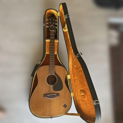 YAMAHA FG-180 RED LABEL RARE VINTAGE ACOUSTIC GUITAR FROM JAPAN EXCELLENT+++