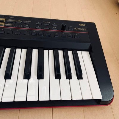 KORG KROSS-61 MUSIC WORKSTATION KEYBOARD SYNTH TESTED WORKING FROM JAPAN