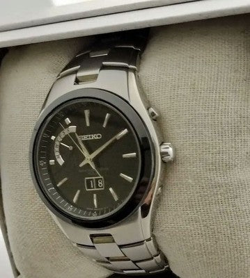 SEIKO SPIRIT SBTT003 8B43 TITANIUM RADIO SOLAR DAY DATE SAPPHIRE WATCH JAPAN