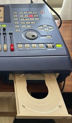 KORG D1600MKII DIGITAL RECORDING STUDIO MTR TESTED NEAR MINT FROM JAPAN