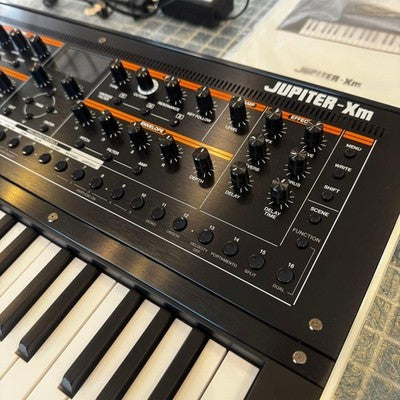 ROLAND JUPITER-XM SYNTHESIZER KEYBOARD W/ AC ADAPTER MANUAL NEAR MINT FROM JAPAN