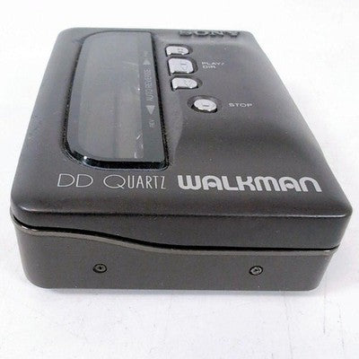 SONY WM-DD9 WALKMAN CASSETTE PLAYER 1989 FLAGSHIP MODEL FOR PARTS OR REPAIR