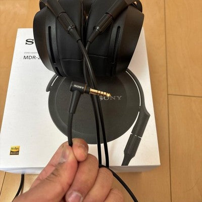 SONY MDR-Z7M2 HI-RES AUDIO OVER-EAR HEADPHONES PREMIUM SOUND USED GOOD USED