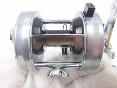 ABU AMBASSADOR 2500C EBISU FISHING PLATE 84" BAITCASTING REEL SWEDEN MADE