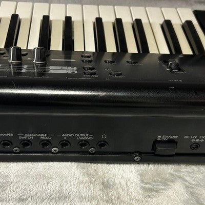 KORG M50 61 MUSIC WORKSTATION SYNTHESIZER KEYBOARD W/ AC PEDAL MANUAL FROM JAPAN