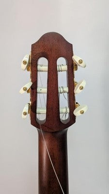YAMAHA SLG200NW SILENT CLASSICAL GUITAR EXCELLENT CONDITION W/CASE STAND STRINGS