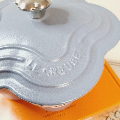 LE CREUSET COCOTTE FLEUR 20CM MINERAL BLUE FLOWER KNOB RARE NEW JP