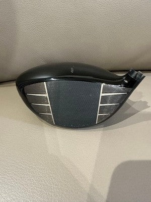 TITLEIST GT3 9° DRIVER HEAD ONLY WITH HEADCOVER & UNUSED WRENCH RIGHT HAND