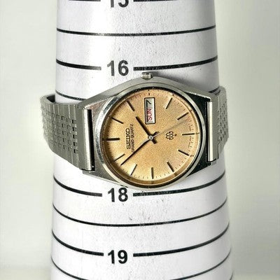 SEIKO GRAND QUARTZ 9943-8030 RARE VINTAGE WATCH 35MM DAY-DATE QUARTZ