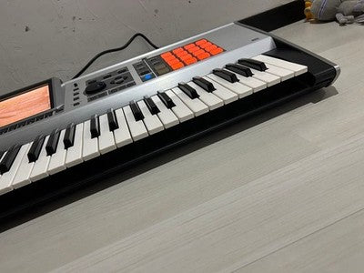 ROLAND FANTOM X6 SYNTHESIZER KEYBOARD 61 KEYS WORKING CLEAN CONDITION