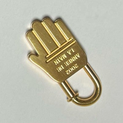 HERMES 2002 LIMITED EDITION HAND CADENA GOLD BAG CHARM MARGIELA ERA RARE