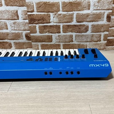 YAMAHA MX49 BLUE LIMITED EDITION 49-KEY SYNTHESIZER KEYBOARD MUSIC PRODUCTION