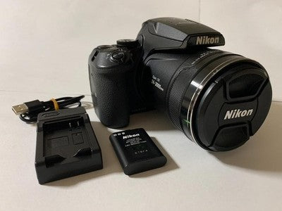 NIKON COOLPIX P900 83X OPTICAL ZOOM DIGITAL CAMERA, FULLY WORKING GOOD USED