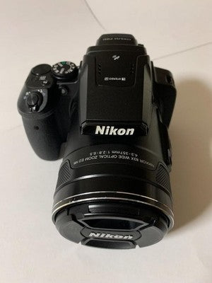 NIKON COOLPIX P900 83X OPTICAL ZOOM DIGITAL CAMERA, FULLY WORKING GOOD USED