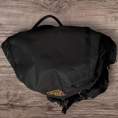MYSTERY RANCH RADIX 31 BLACK BACKPACK 31L HIKING TRAVEL OUTDOOR BAG GOOD USED