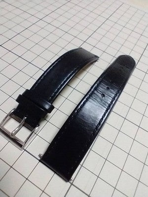 JUNGHANS 027 3700 00 MAX BILL MEN'S WRISTWATCH ROUND FACE GERMAN MADE SS BELT