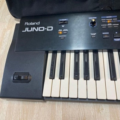 ROLAND JUNO-D 61 KEY SYNTHESIZER KEYBOARD WORKSTATION WITH CASE JAPAN