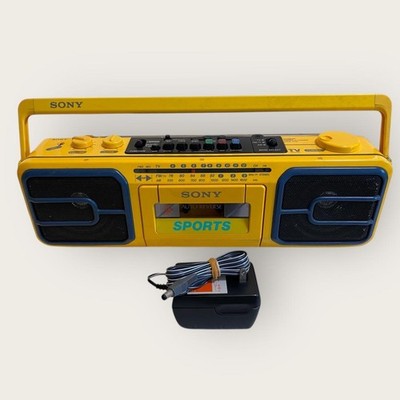SONY CFS-V75 SPORTS STEREO CASSETTE CORDER AUTO REVERSE FM AM YELLOW AC100V DC9V