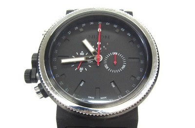 NIXON A153-001 TRADER QUARTZ WATCH 45MM BLACK DIAL - SCRATCHES ON BEZEL, DIRT