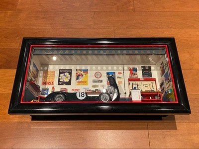 FERRET MINI MODEL MINIATURES 1/18 JAGUAR C-TYPE GARAGE DIORAMA SIGNED SPAIN