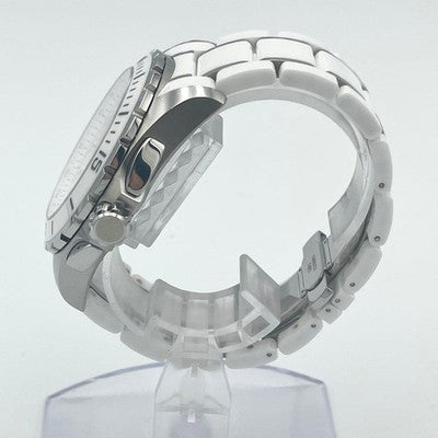 GC GUESSCOLLECTION WHITE CERAMIC CHRONOGRAPH WATCH X76001G1S